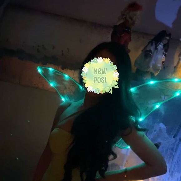 Tinker bell Butterfly/ Fairy light up wings +2 fluffy faux mink shoe clips - Picture 3 of 9